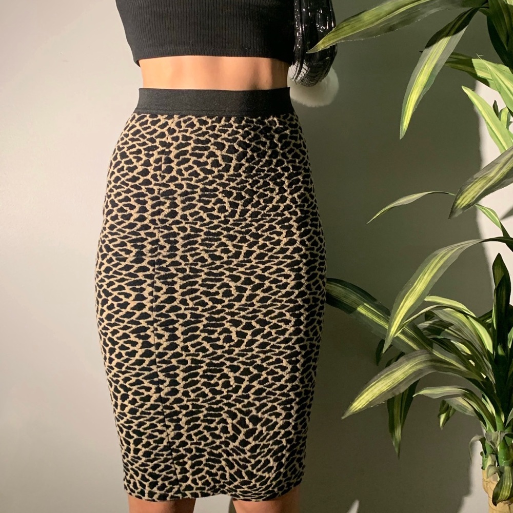 M boutique bodycon midi animal print skirt